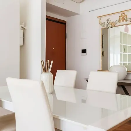 Bilocale Vista Sul Duomo Di Mailand