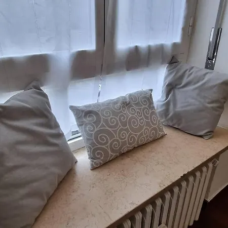 Monolocale Metro M3 Affori Милан