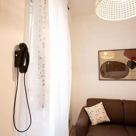 Xenia - Enjoy Porta Venezia In Modern Apt- 10 Min From Duomo Daire