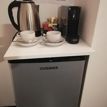 A Casa Di Ara Pensionat Milano