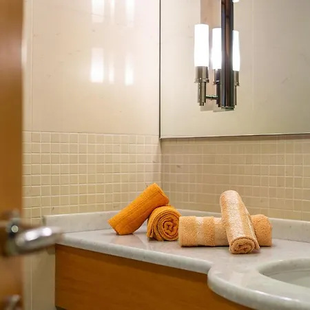 Maciachini, Zona Isola アパート