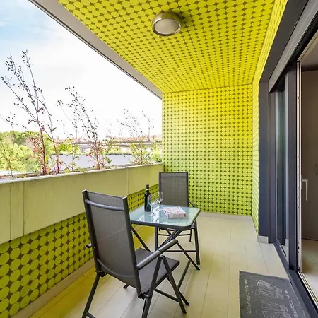 Maciachini, Zona Isola アパート ミラノ