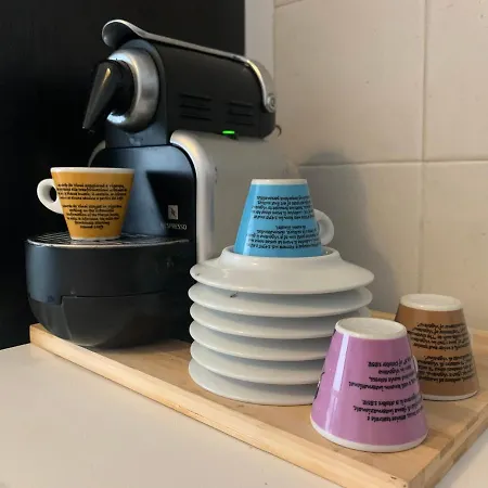 아파트 Mansarda Di Nolo-mm Pasteur-red Line 밀라노