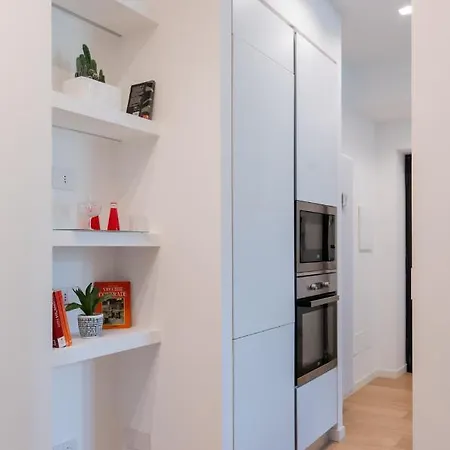 Ross Quadrell - מילאנו