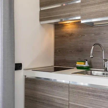 Station & Duomo - Shopping District 아파트