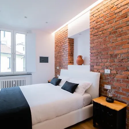 Ross Quadrell - * מילאנו