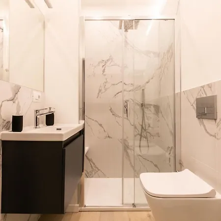 アパート Luxury - A Due Passi Dal Centro Di *