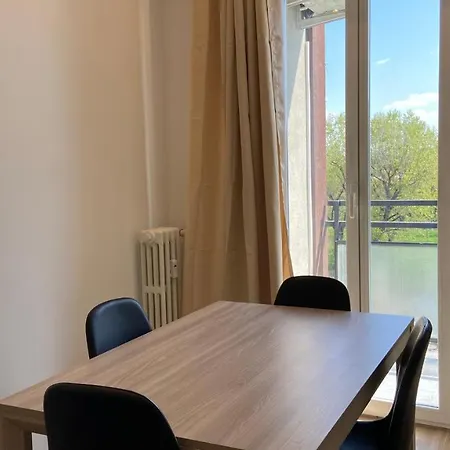 Palmanova 25 * Milan
