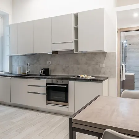 Apartment Relstay - Porta Romana - 1br