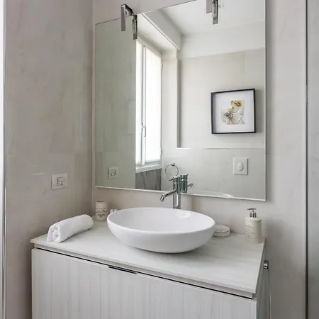 Apartman Bocconi Elegante Con Wifi