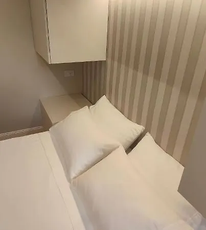 Marcora 6 V Luxury Living Milan