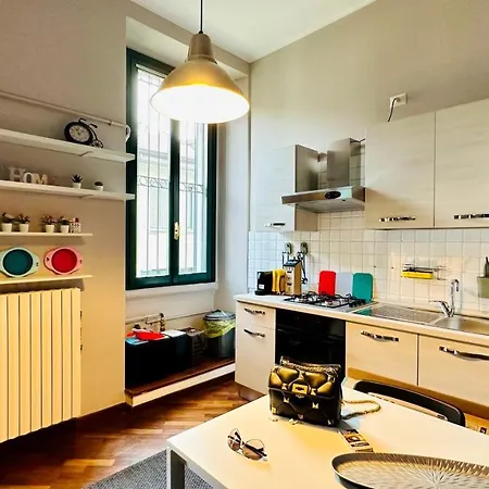 Sweet Navigli S2 Milano