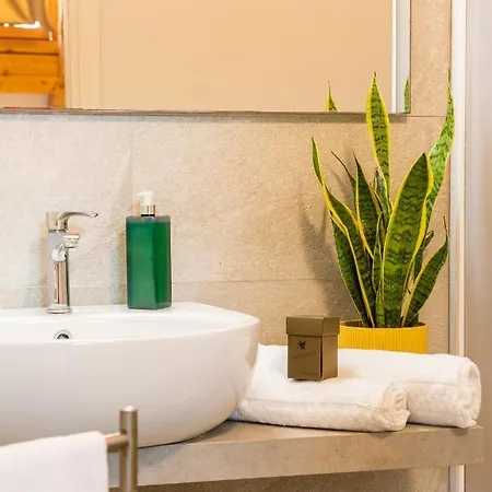 Bed & Breakfast Martini