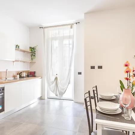 Khl - Sansiro, Feriehus Milano