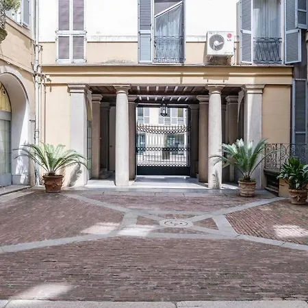 Apartment San Babila -