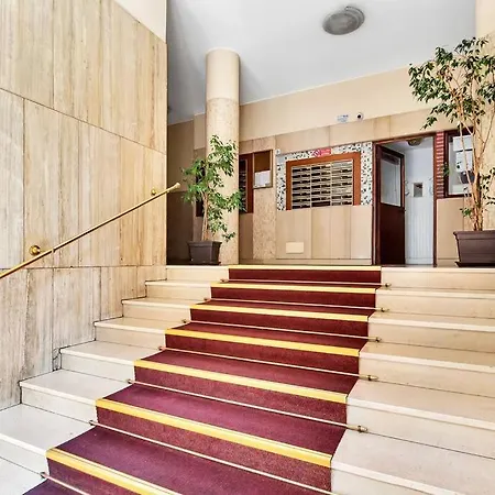 Daire Alessia's Flat - Caroli