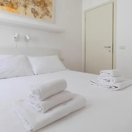 Italianway Easy - Sarpi 10 B Apartament Mediolan