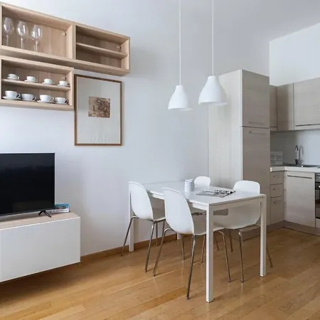 Italianway Easy - Sarpi 10 B Apartament