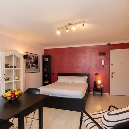 Forcella Fashion District ميلان