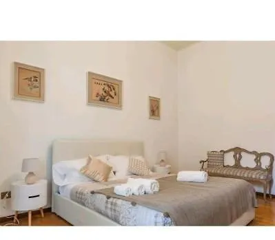 公寓 Repubblicacentrale Cosy