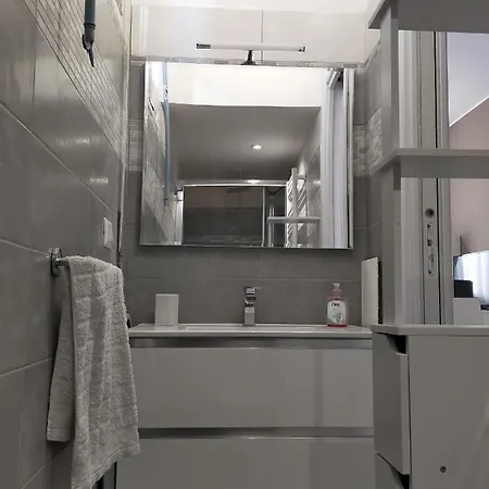 Miniloft A Lägenhet