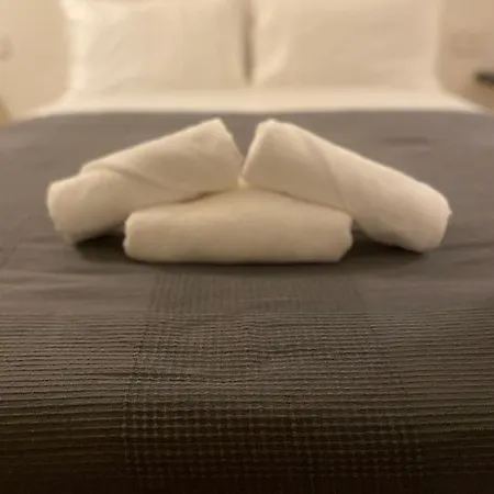 E.g. House * Mailand