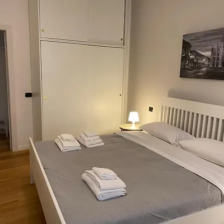 Corridoni 6 Apartman *