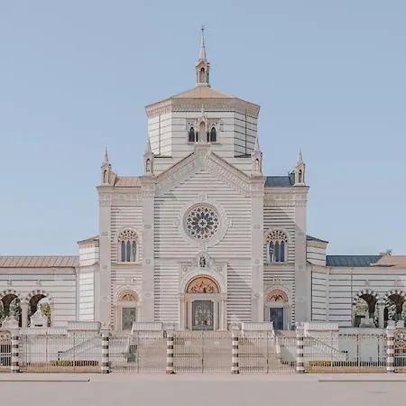 Lugano - Free Internet And Netflix *