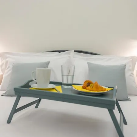 Montenapoleone 5 Min Duomo Fashion Center 公寓 *