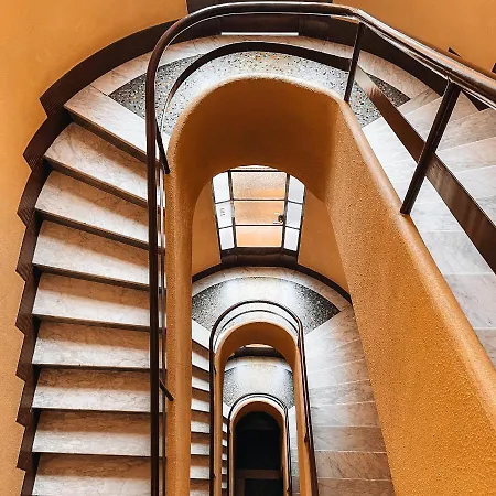 Mrdoyle Catalani Appartement