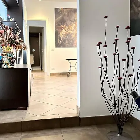 Porta Venezia, Speciale Con Due Camere. Apartamento *
