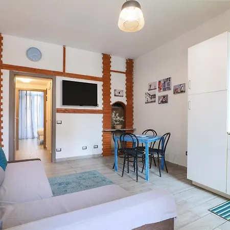 Primopiano - Edolo 7 Apartment *