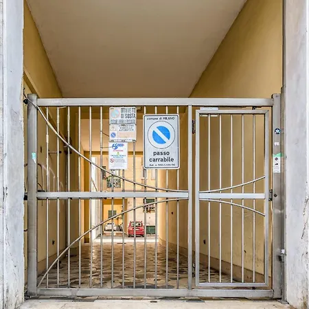 Travel Inside Srl - Ripa 127 Navigli * ميلان