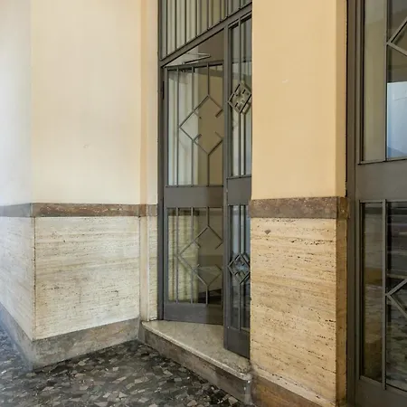 Luna Homes - Bilocale In Mac Mahon Apartman Milánó