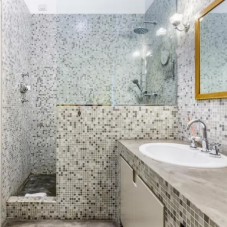 Appartement Sarpi Milaan