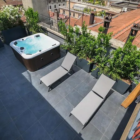 Апартаменты Prestige Boutique - Piazza Duomo View