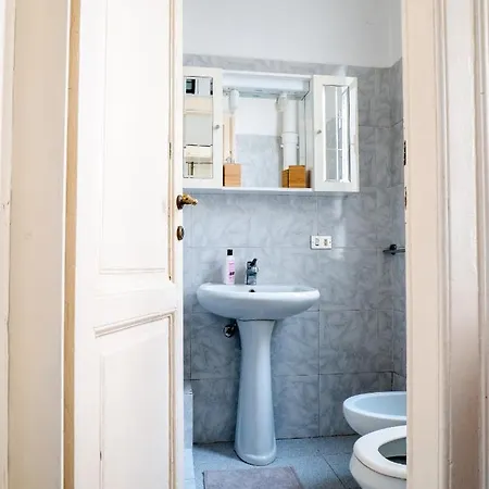 Citylife - 50m Dalla Metro Milão