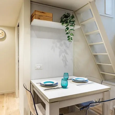 Sempione-duomonuovo Loft Con Wifi E Neflix * Milán