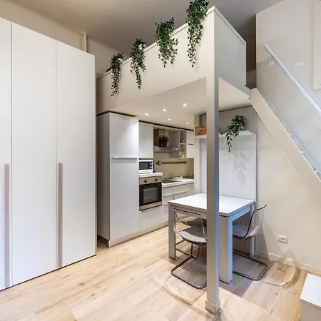 Sempione-duomonuovo Loft Con Wifi E Neflix * Milán