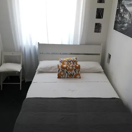 A Casa Di Ara Pensionat Milano