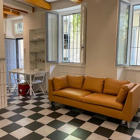 Incantevole In Darsena Apartment