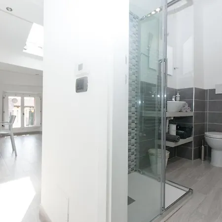 Just Urban - Impressive 1br Penthouse In Center - Metro M2 M4 * Mailand