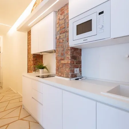 Nd4 -loreto - Duomo- Minimal House ميلان