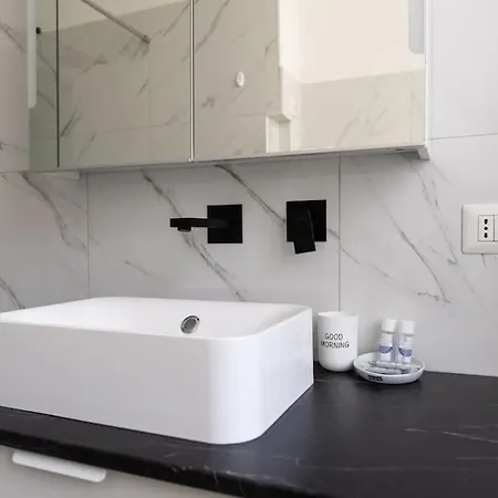 Youhosty - De Cristoforis12 Bis 米兰