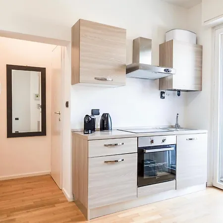 -duomo 13 Min, Netflix E Wi-fi * ميلان