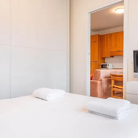 Guest Planet - Living Fortezza 27! *