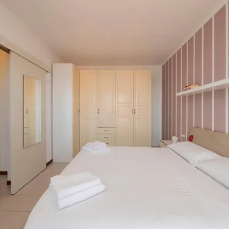 I Host - Finetti 4 * Milán