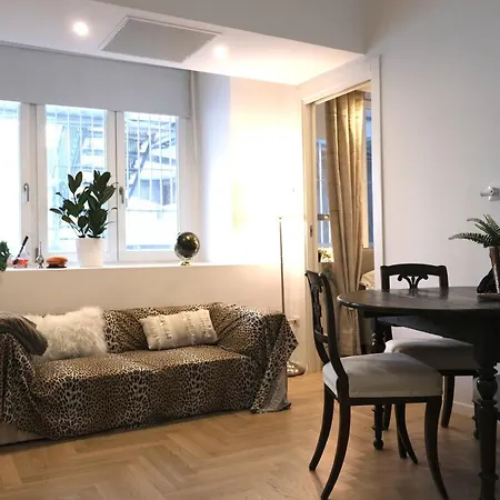 I Host - Val Strona 3 Apartament *