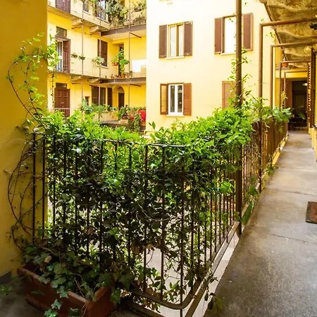 Palm Apartman Milánó