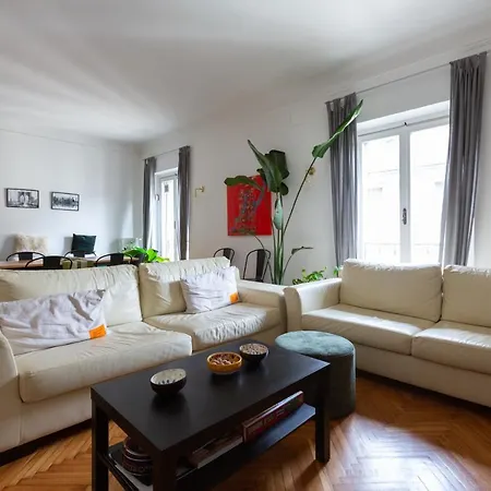 Apartment Easytopstay - Moscova Cosy *